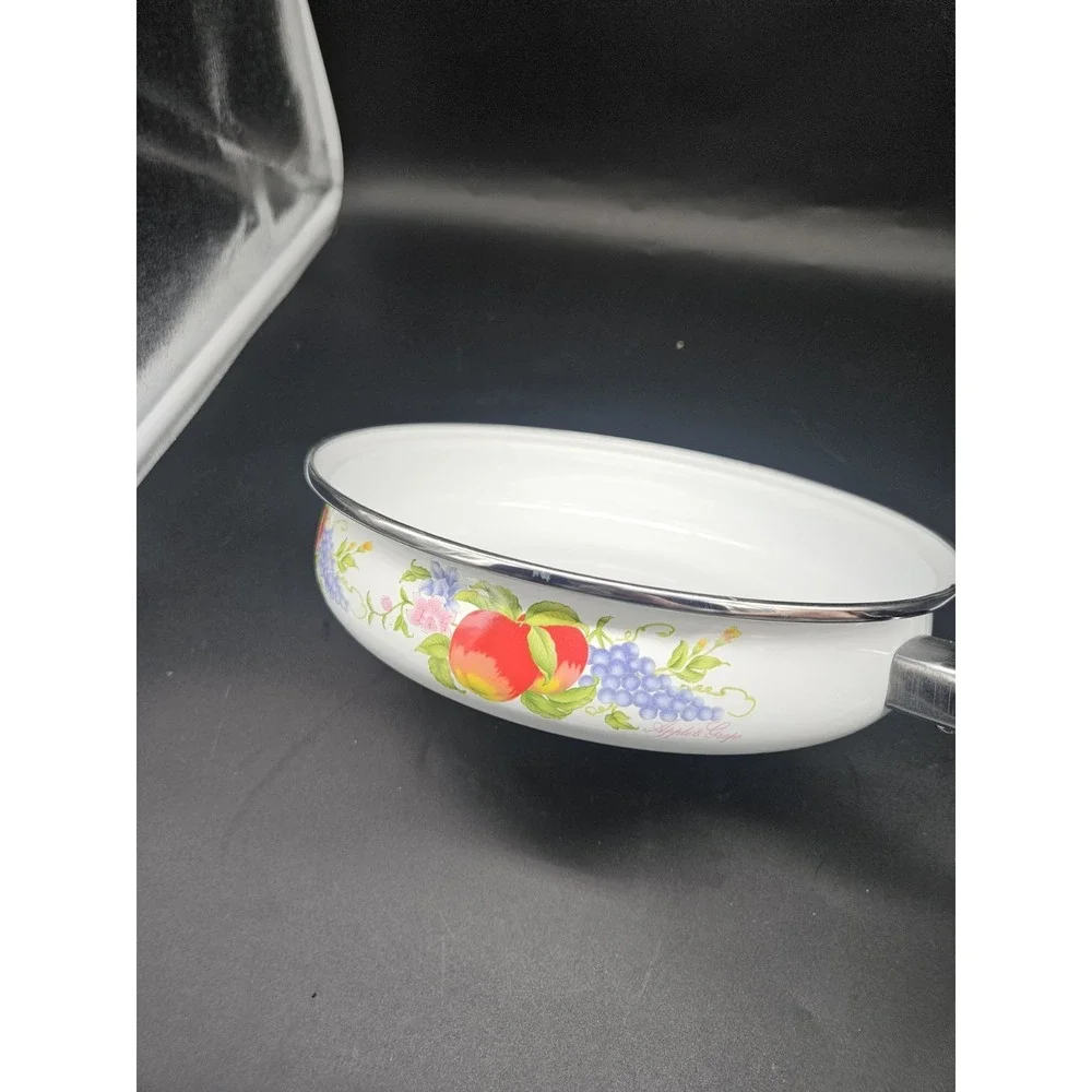 Vintage Enamelware Apple & Grape Medium Sauce Pan